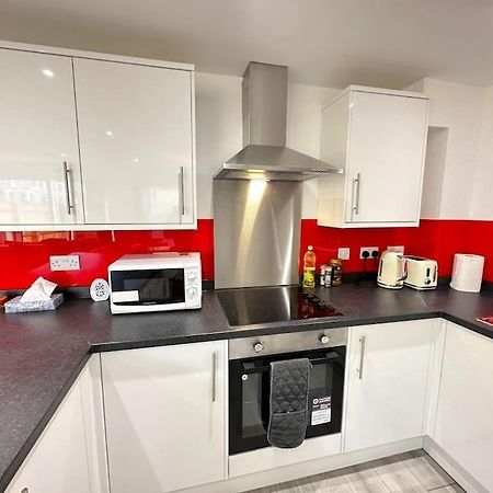 Charming New 2Br Detached House-Central Headington- Wi-Fi, Netflix, Top Location Oksford Zewnętrze zdjęcie