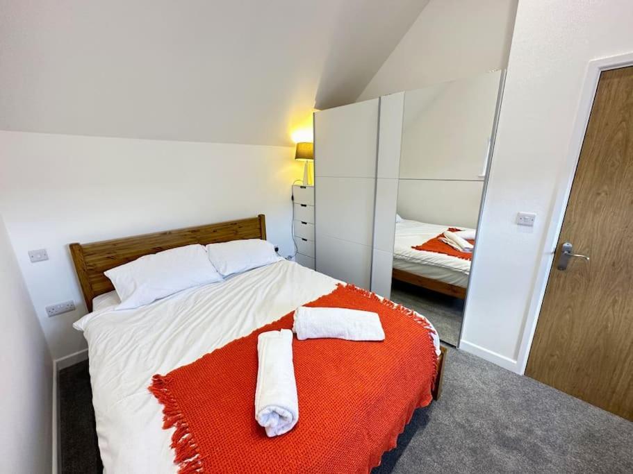 Charming New 2Br Detached House-Central Headington- Wi-Fi, Netflix, Top Location Oksford Zewnętrze zdjęcie